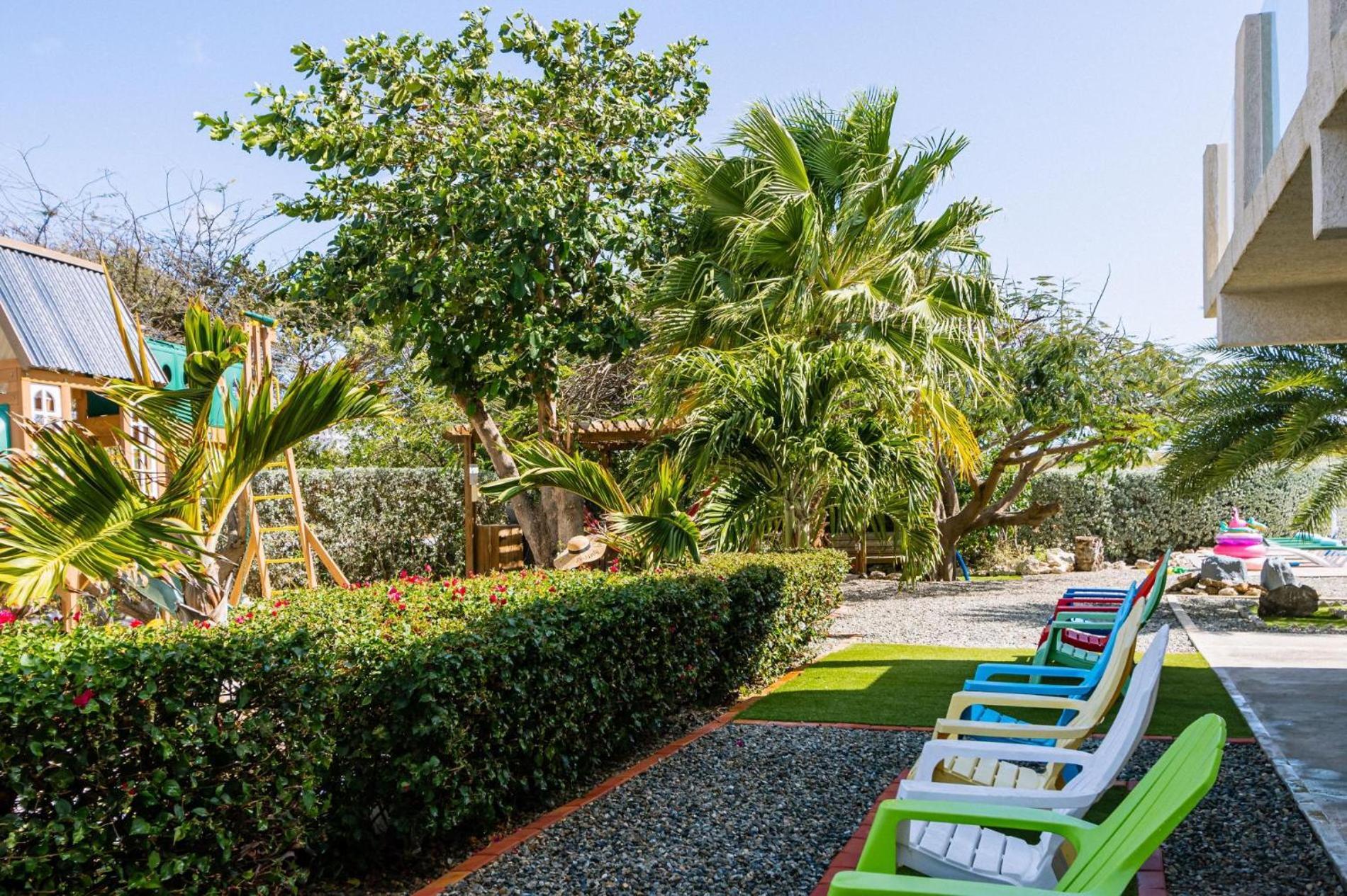 Koyari Modern Condos 9Br 7Ba Sleeps 26 W/ Pool And Roof Deck Palm Beach Exterior foto